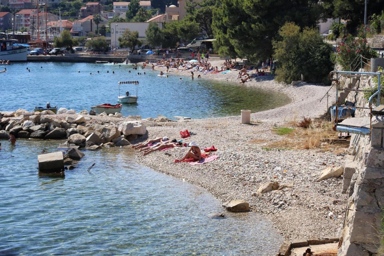 ז'סניסה Apartments By The Sea Krilo Jesenice, Omis - 15145 מראה חיצוני תמונה