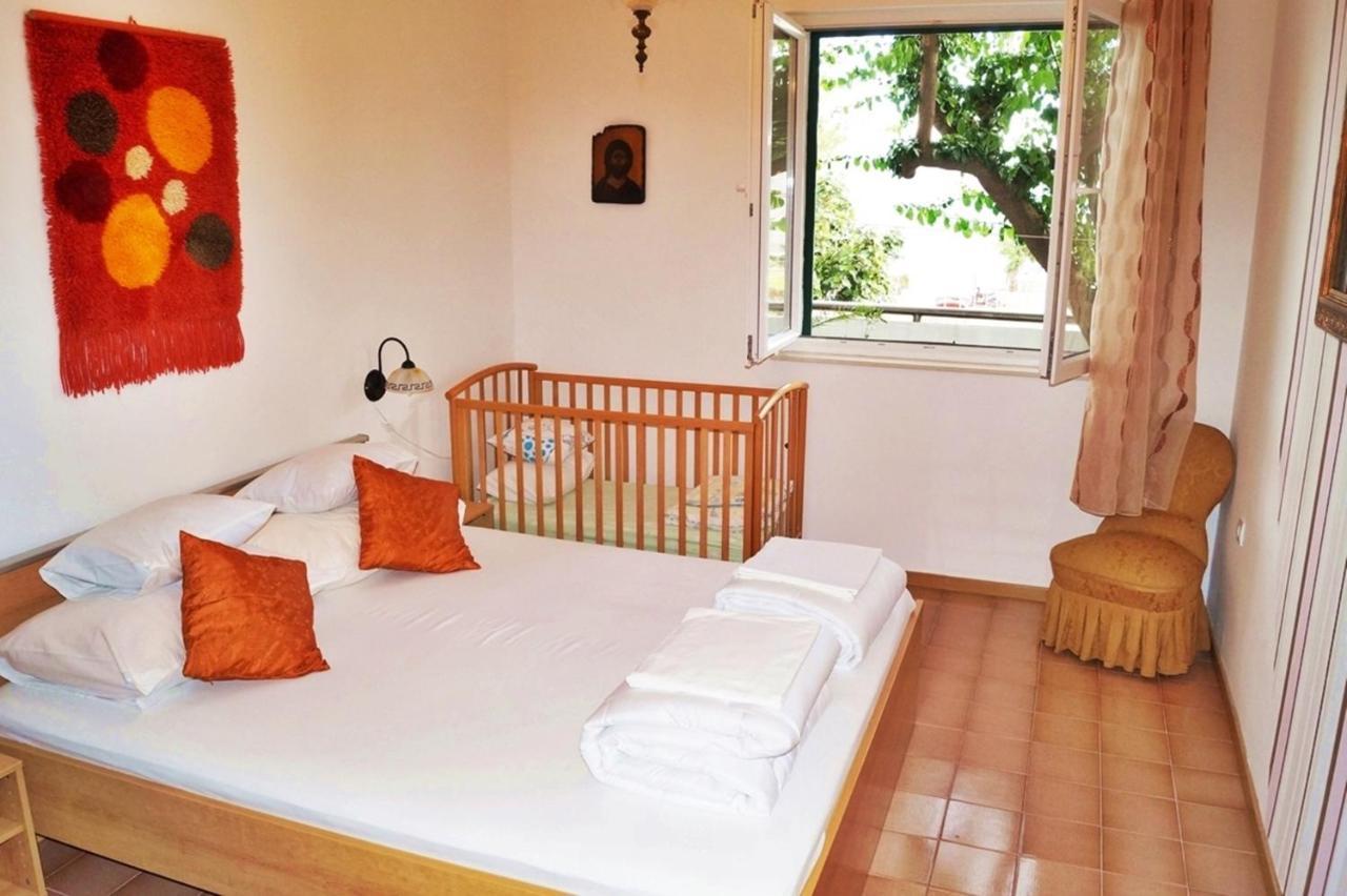 ז'סניסה Apartments By The Sea Krilo Jesenice, Omis - 15145 מראה חיצוני תמונה