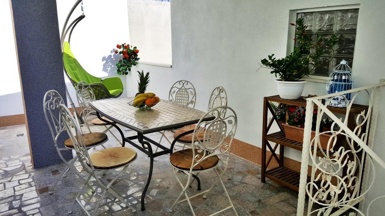 ז'סניסה Apartments By The Sea Krilo Jesenice, Omis - 15145 מראה חיצוני תמונה
