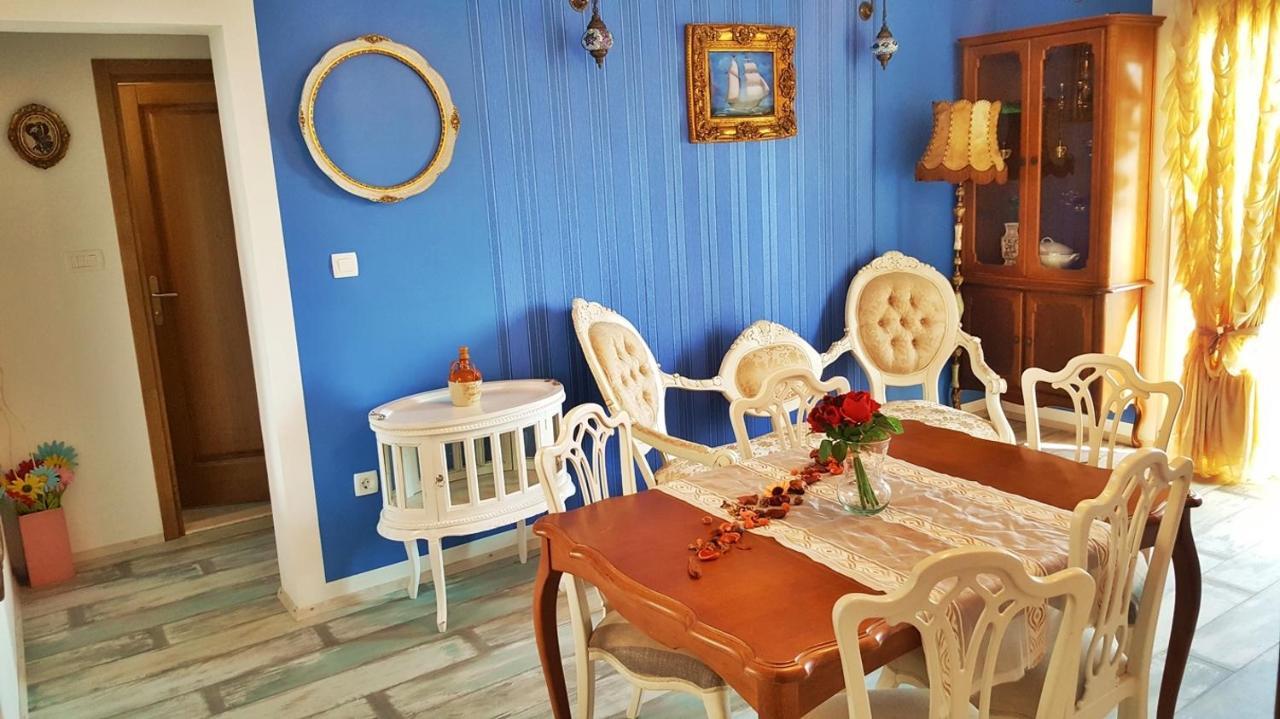ז'סניסה Apartments By The Sea Krilo Jesenice, Omis - 15145 מראה חיצוני תמונה