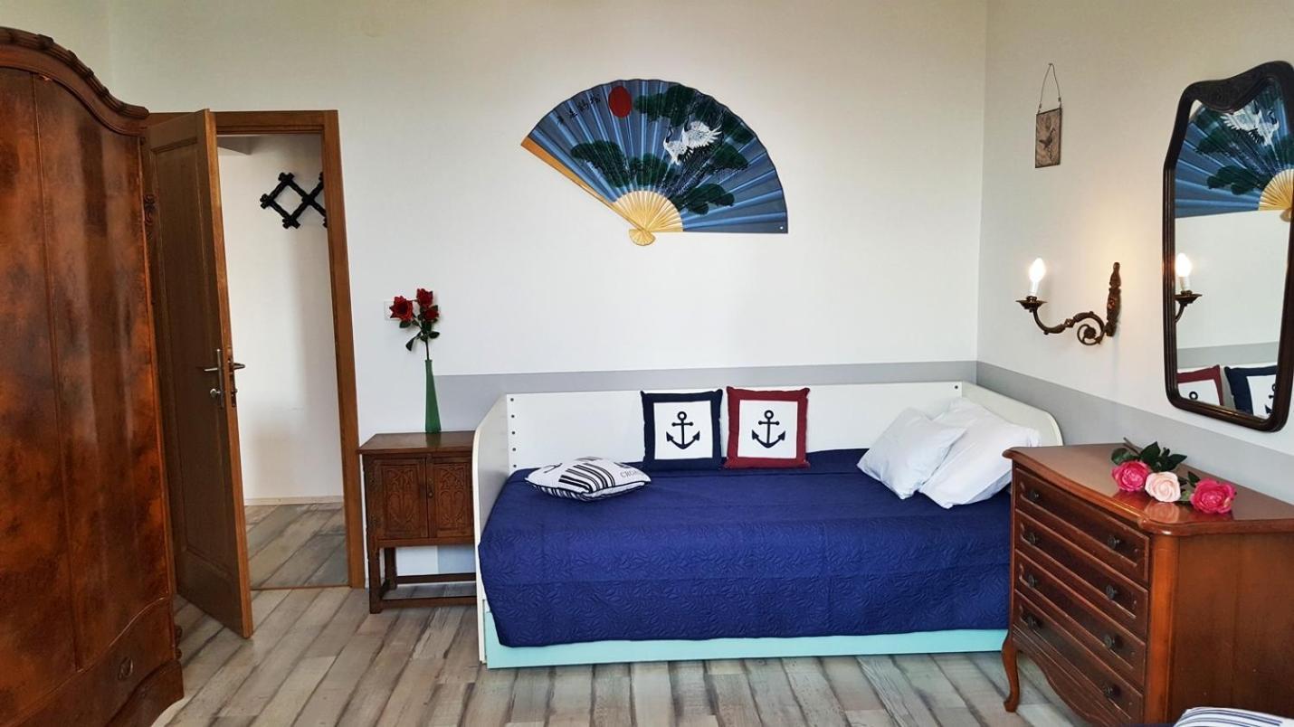 ז'סניסה Apartments By The Sea Krilo Jesenice, Omis - 15145 חדר תמונה
