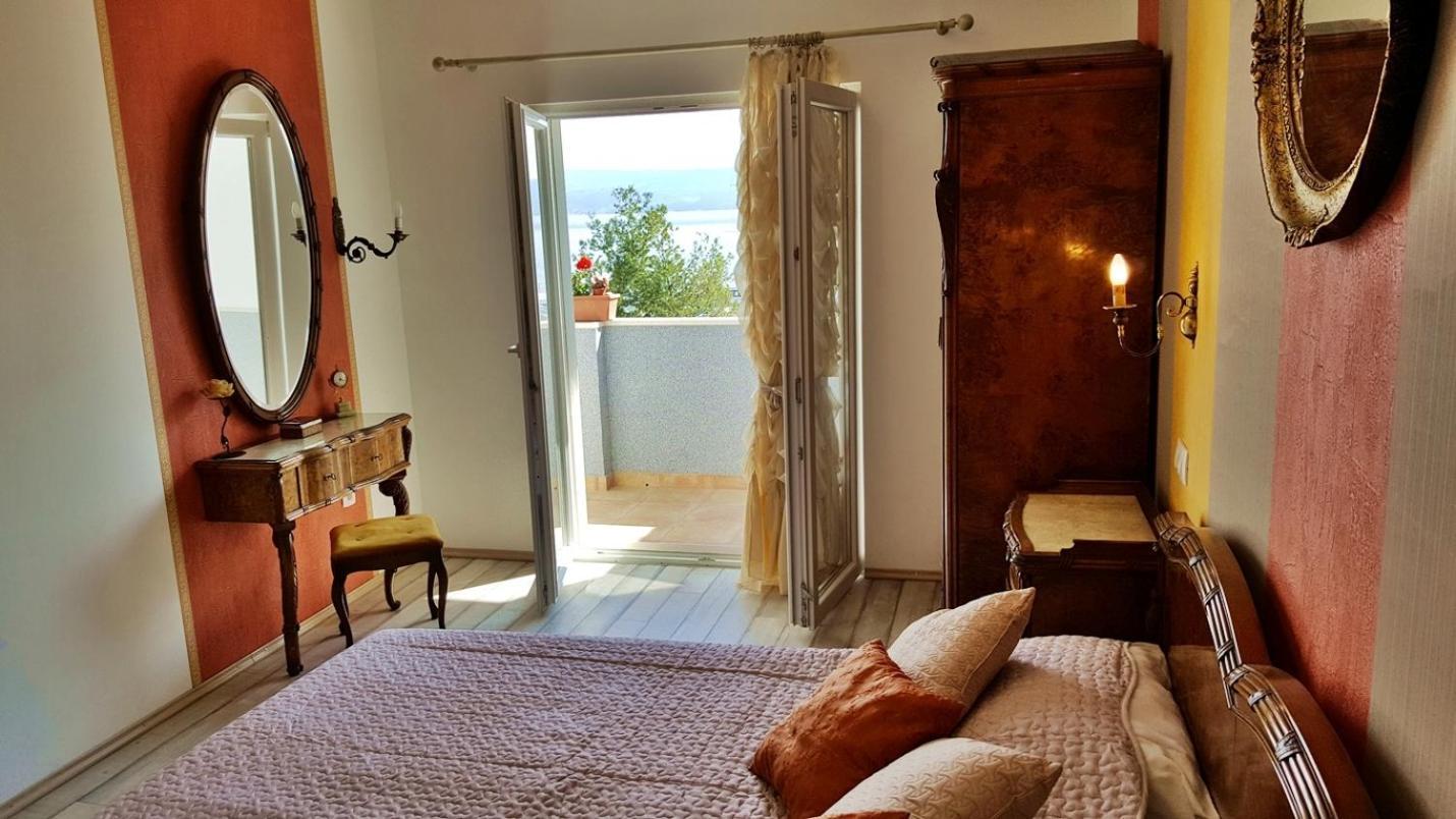 ז'סניסה Apartments By The Sea Krilo Jesenice, Omis - 15145 חדר תמונה