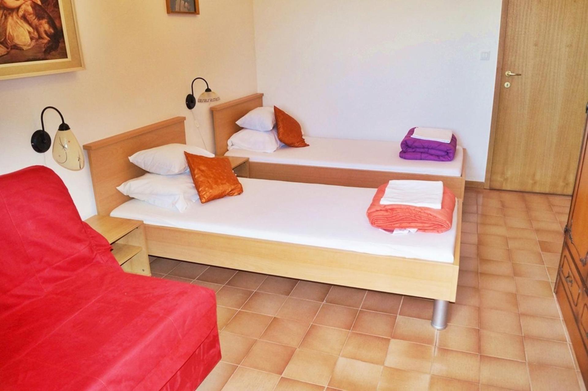 ז'סניסה Apartments By The Sea Krilo Jesenice, Omis - 15145 חדר תמונה